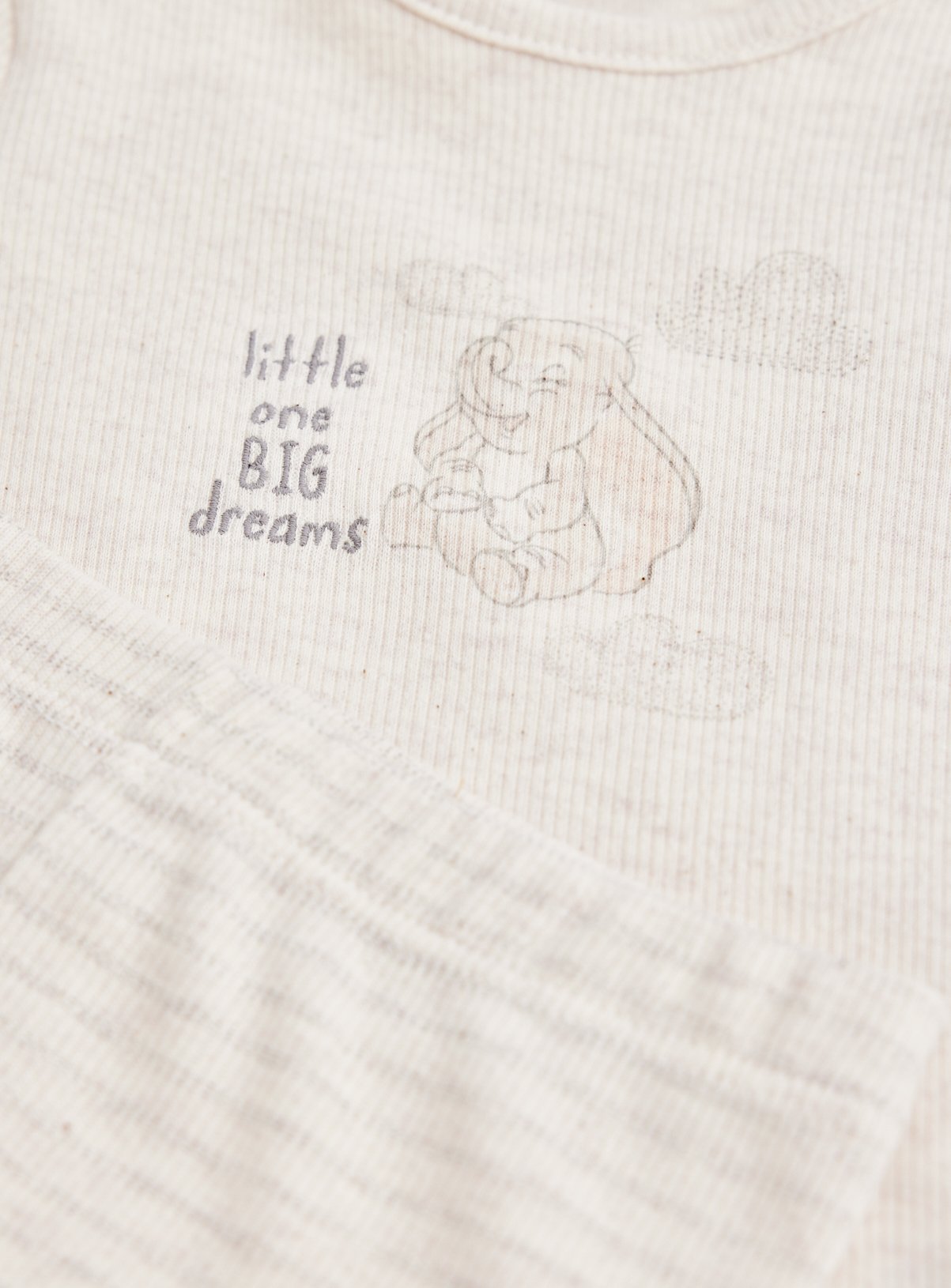 Disney Dumbo Character Pyjamas 12-18 months - Image 2 thumbnail